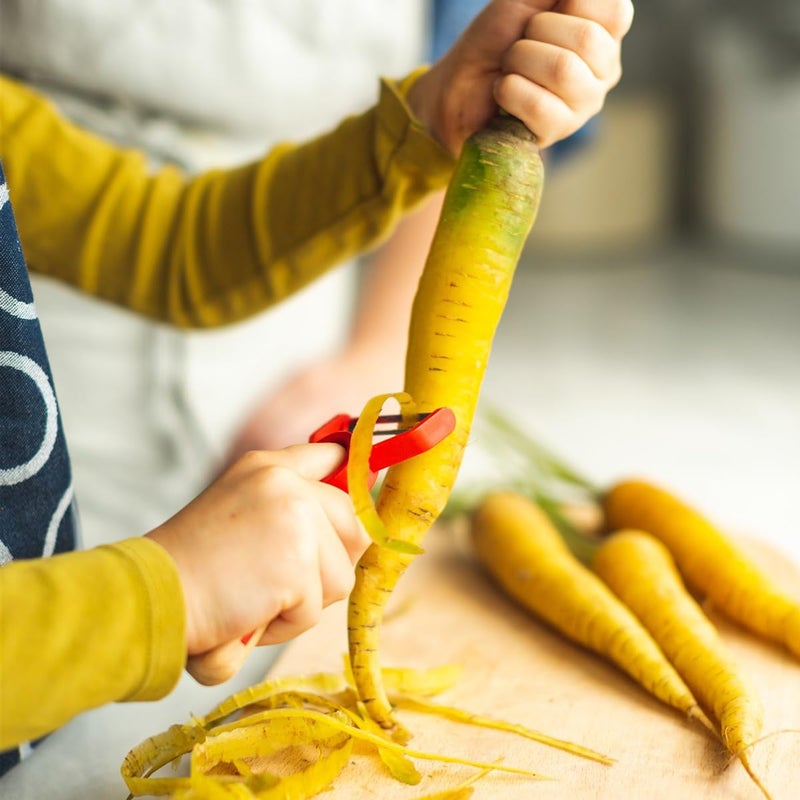 Opinel Le Petit Chef Peeler For Children and Teaching Food Prep and Kitchen Safety, Made in France - Image 2